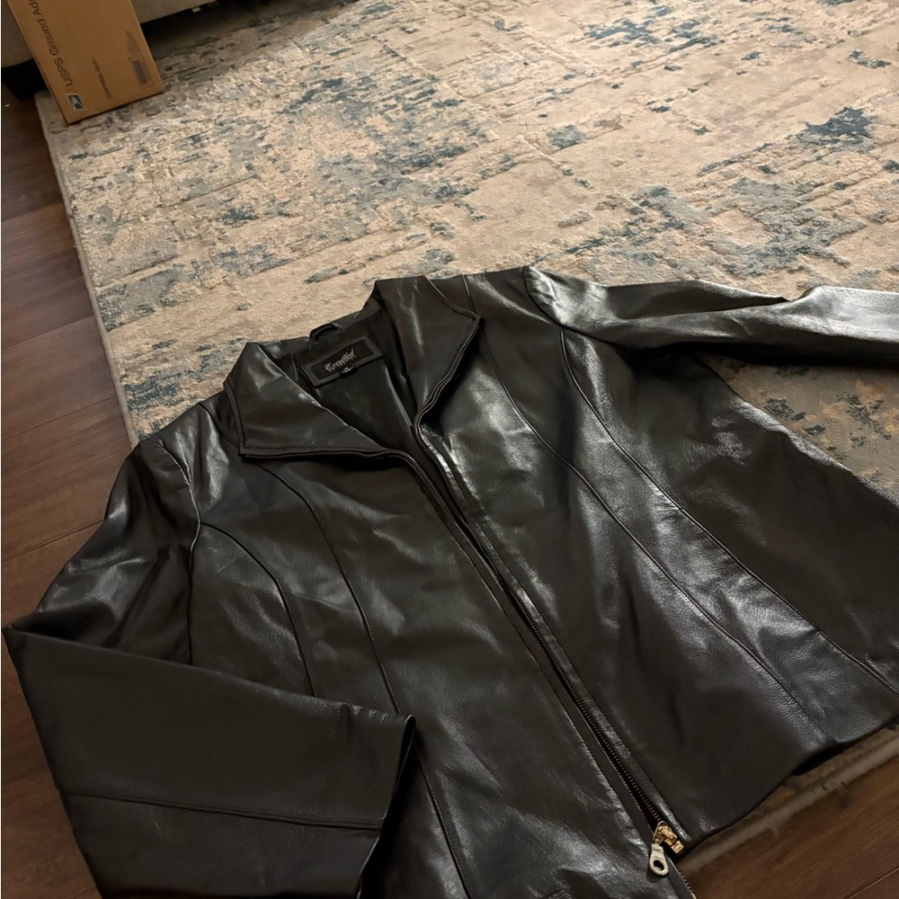 Elegant Black Leather Jacket